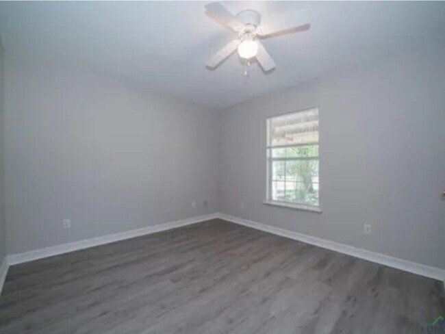 Foto del edificio - 3 Bedroom Single Family Home in Jefferson