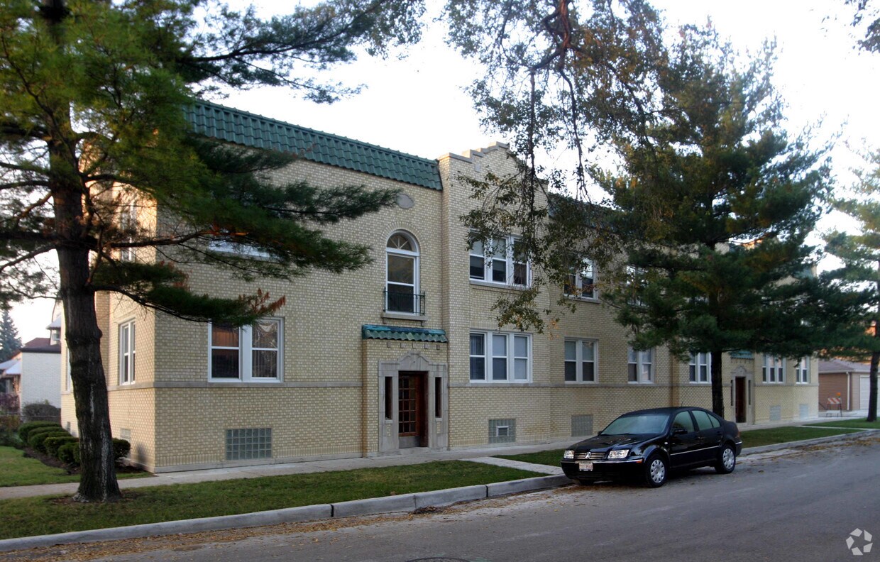 Primary Photo - 5701 W Seminole St