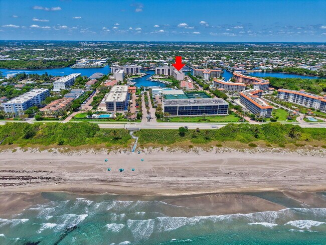 Foto del edificio - 2707 N Ocean Blvd