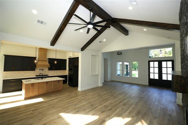 Foto del edificio - 34119 Conroe Huffsmith Rd