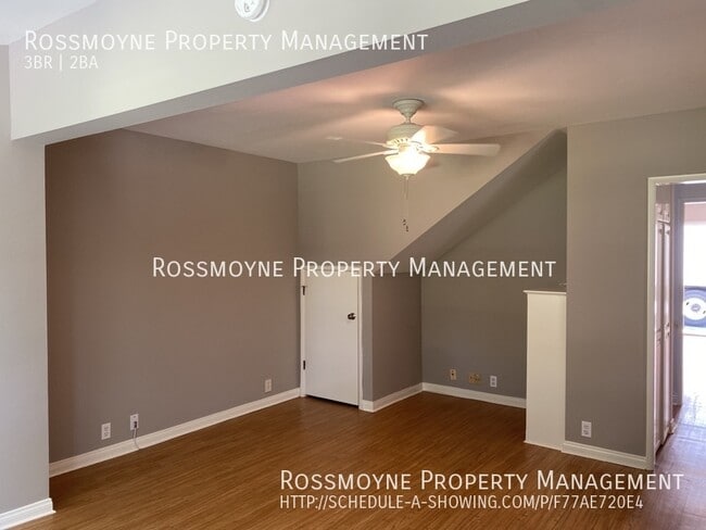 Building Photo - 3 Bedroom 1 ½ Bath Single Family Home