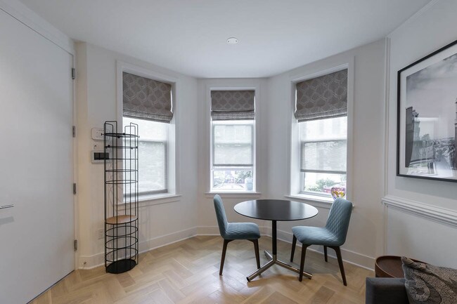 Foto del edificio - 1753 Willard St NW