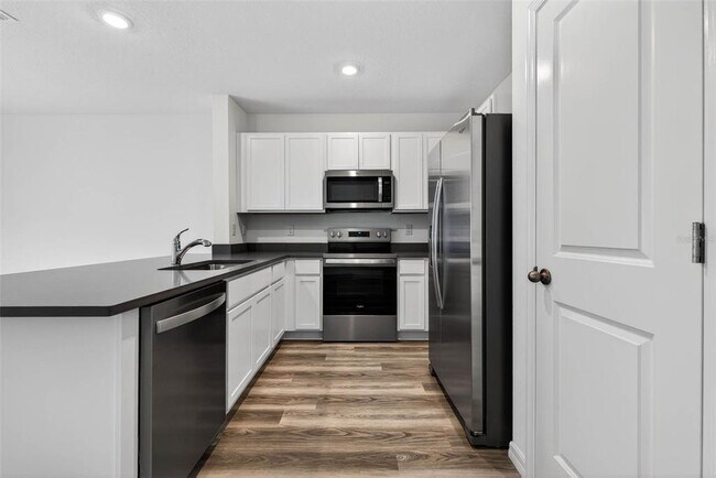 Foto del edificio - 31264 Paper Birch St