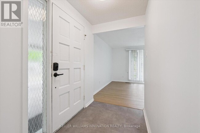 Building Photo - 267 Kingswood Dr