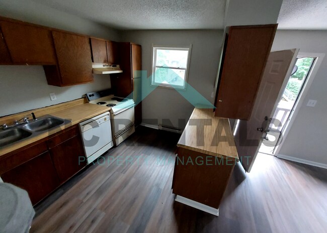 Foto del edificio - 2401 Markwood Ln SE