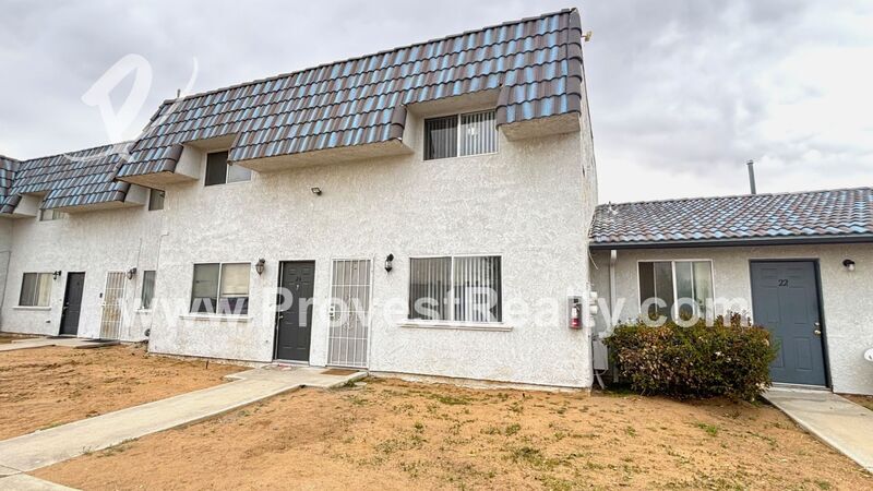 Foto principal - 22544 Sioux Rd