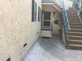 Building Photo - 4933 Cahuenga Blvd