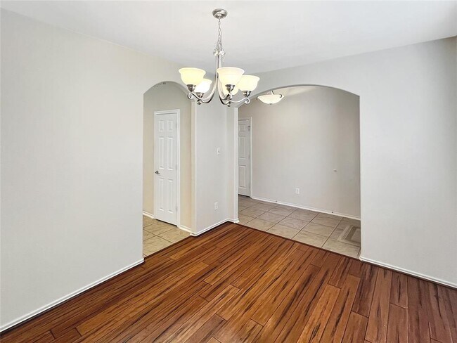 Foto del edificio - 21910 Whispering Daisy Ct
