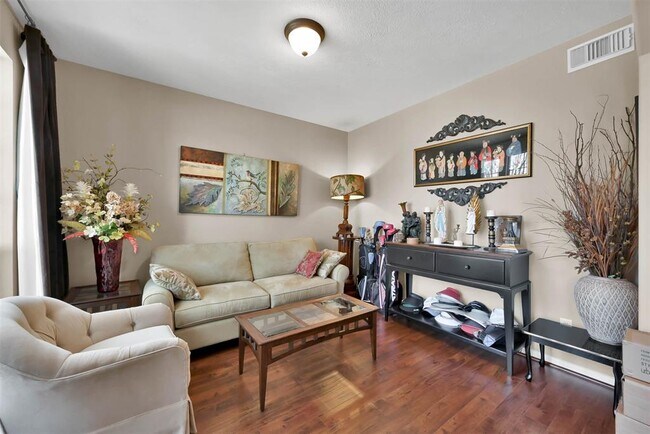 Building Photo - 30323 Aztec Canyon Dr