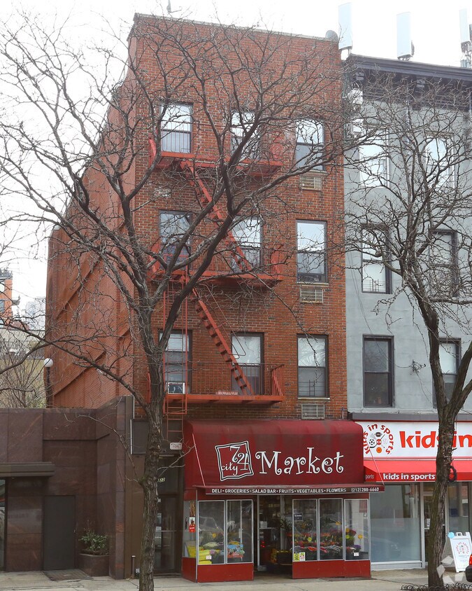 Primary Photo - 1422 2nd Ave