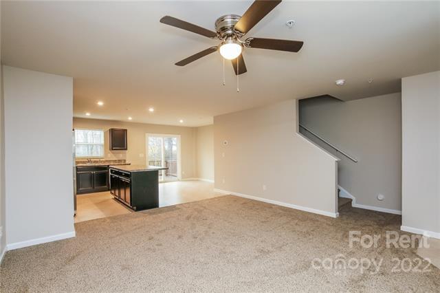 Building Photo - 1091 Tangle Ridge Dr SE