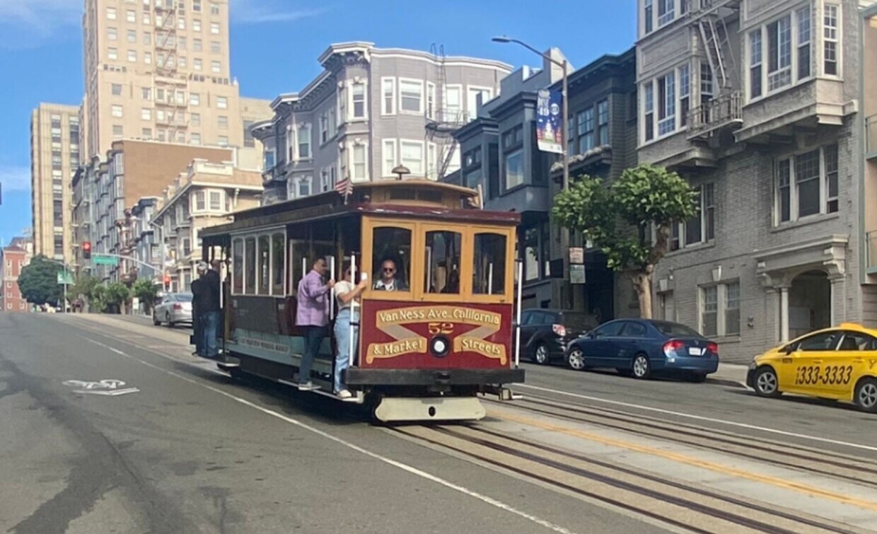Primary Photo - EPIC REA - Heart of Nob Hill Furnished 2 b...