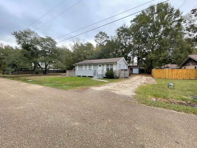 Building Photo - 74526 Delta Ave