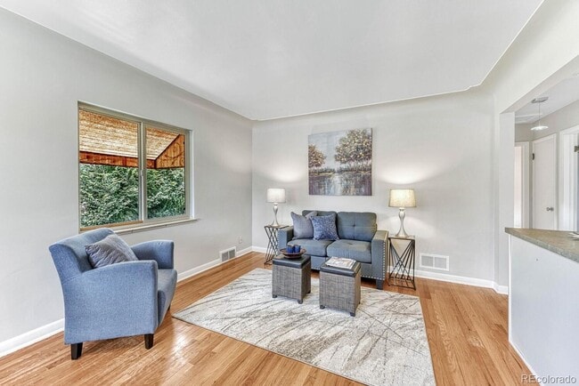 Foto del edificio - W 39th Ave Duplex