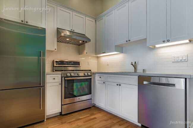 Foto del edificio - 1607 Dolores St