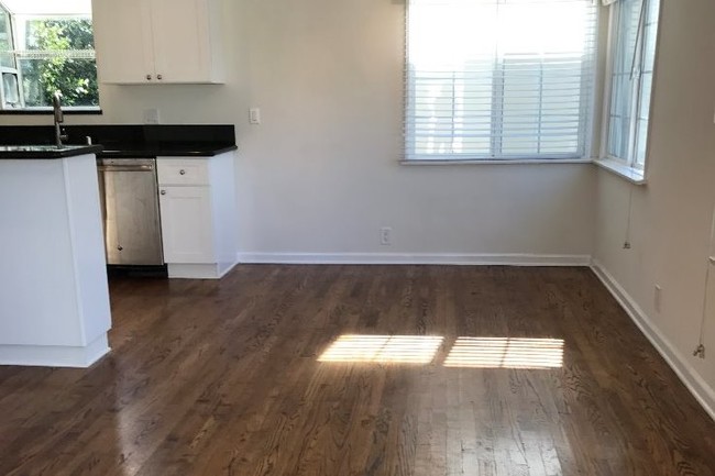 dining area - 10878 National Blvd