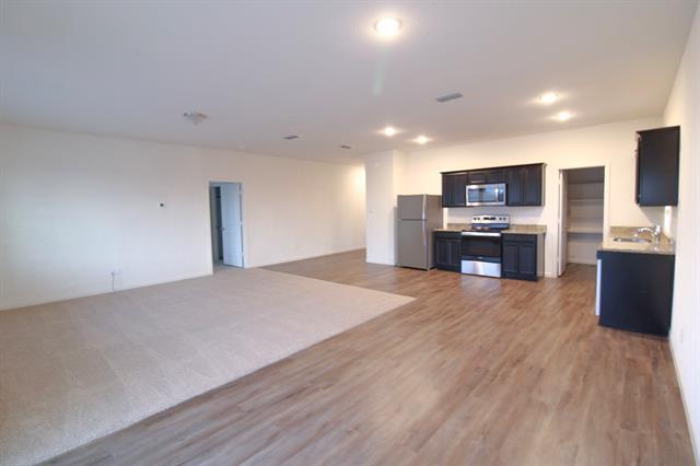 Building Photo - 301 Indian Creek