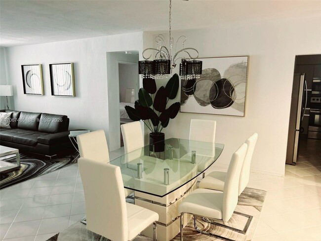 Building Photo - 10185 Collins Ave