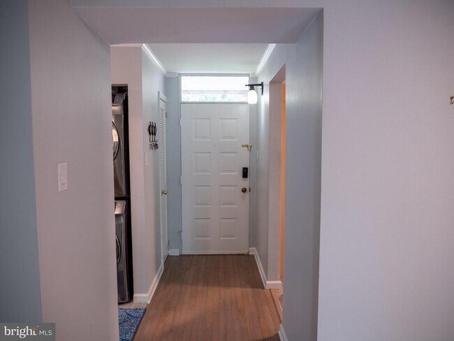 Foto del edificio - 1562 Moorings Dr