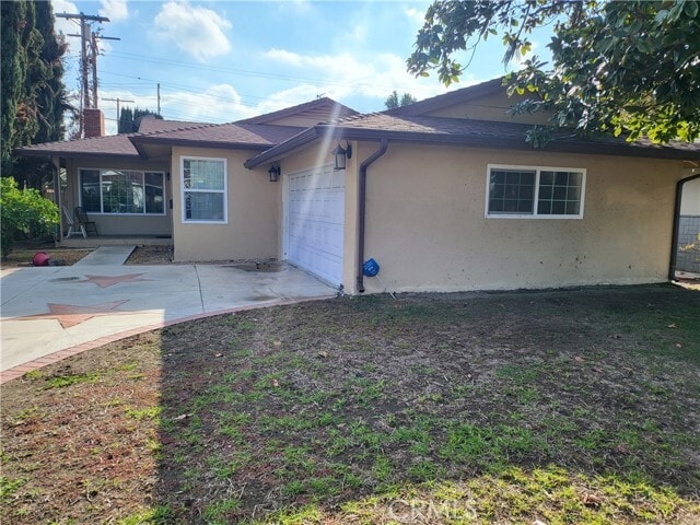 Foto del edificio - 13132 Hartland St