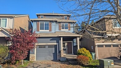 Building Photo - 2942 SE Marston Ave