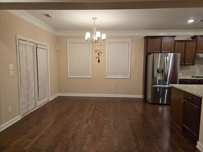 Foto del edificio - 5550 Shiloh Woods Dr