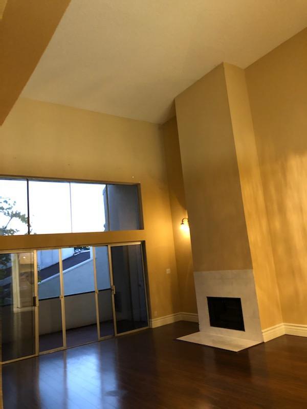 Foto del edificio - 5440 Lindley Ave