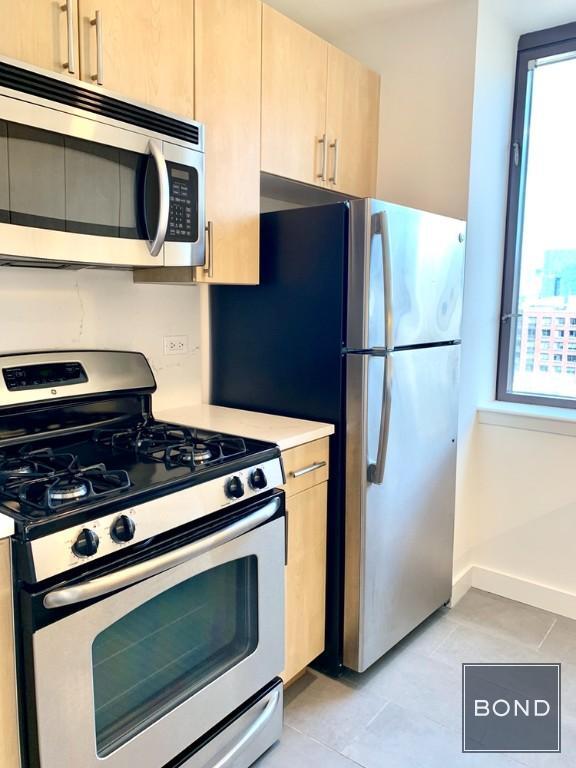 Foto del edificio - 520 W 43rd St
