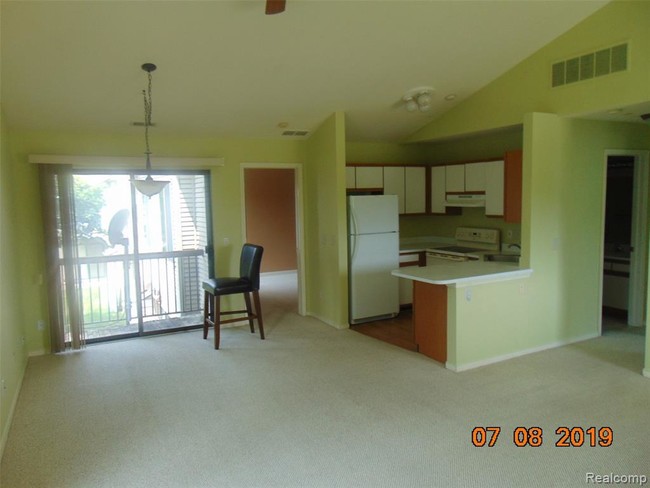 Building Photo - 42762 Lilley Pointe Dr