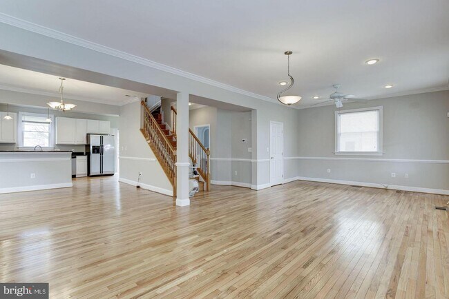 Building Photo - 6932 9th St NW
