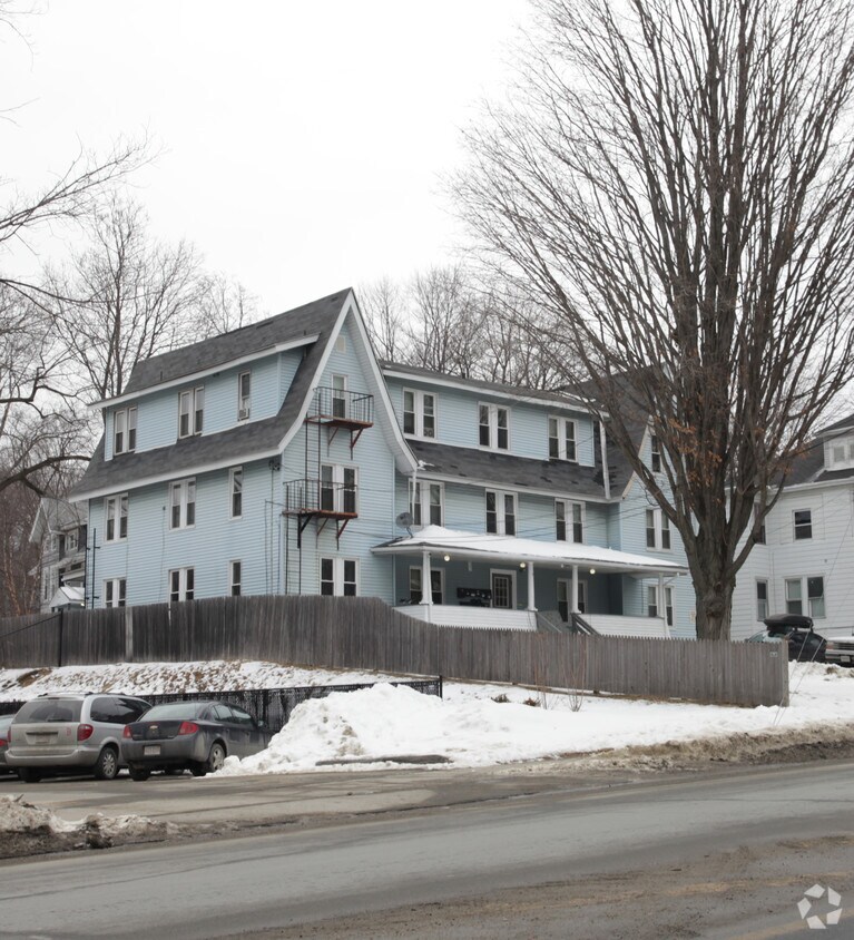 Building Photo - 9 Dalton Ave