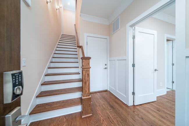 Photo - Experience the best of urban living in this stunning 3BR/3.5BA home in the highly sought-after Ge...