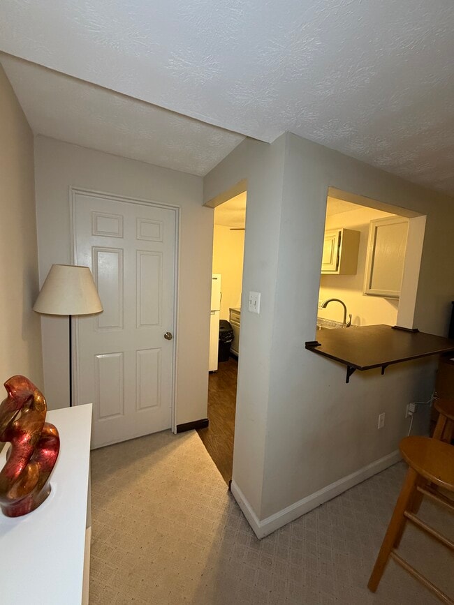 Building Photo - 4609 Luxberry Dr