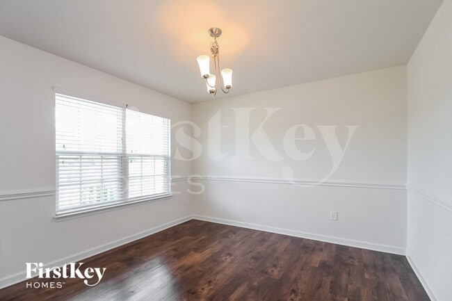 Foto del edificio - 1377 Aurora Glen Dr