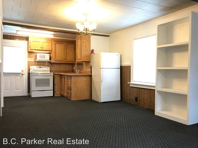 Building Photo - 2 br, 1 bath House - 3272 Maple Avenue