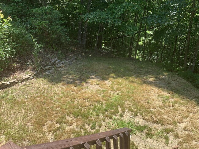 Foto del edificio - 5 Glencairn Heights