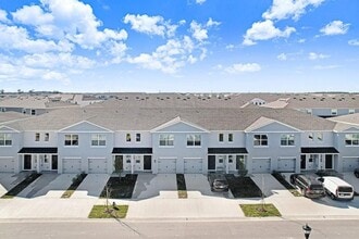 Building Photo - 31298 Paper Birch St