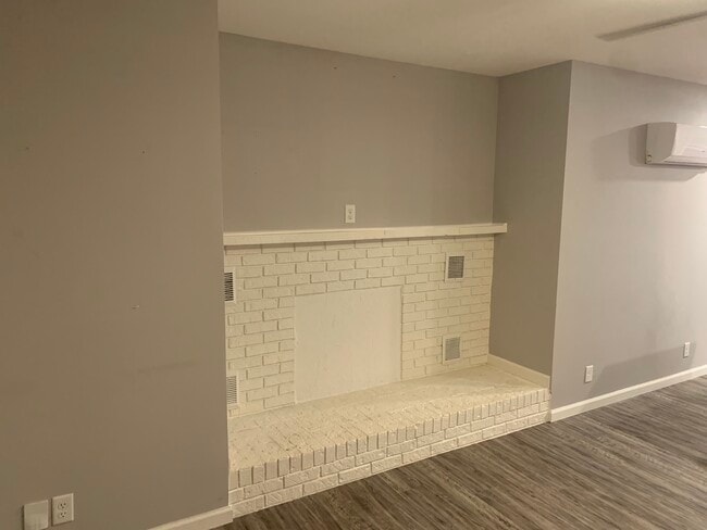 Photo - 811 E Red Bud Rd (Knoxville, TN) Apartment