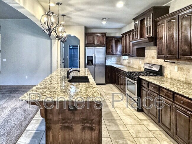 Foto del edificio - 821 W Elmira St