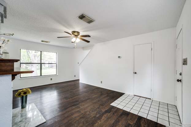 Building Photo - 12811 Hunting Bear