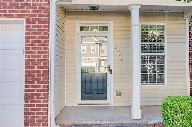 Foto del edificio - 2922 Greyhawk Ln