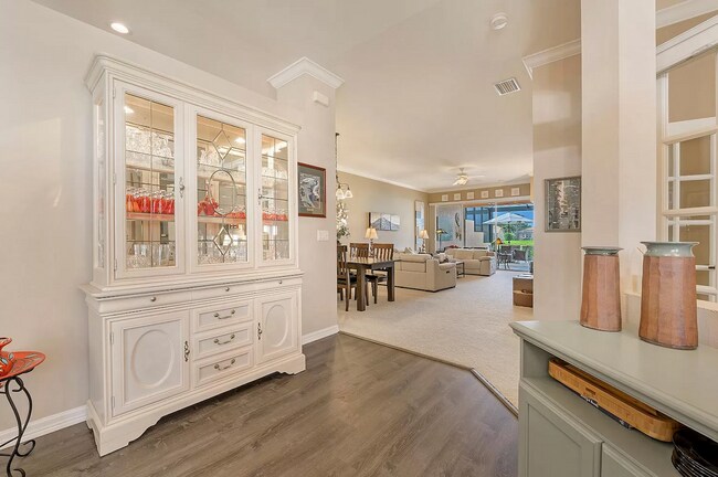 Building Photo - ** Highland Woods ~ Villa on The Golf Cour...