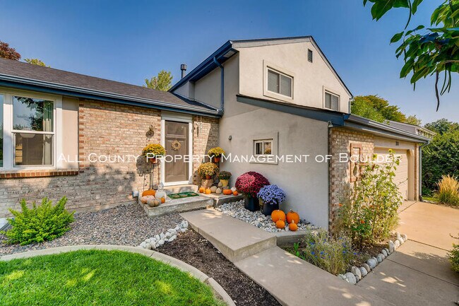 Building Photo - Beautiful Single Family Home in Louisville!