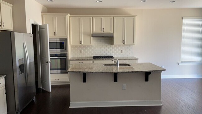 Building Photo - 17538 Austins Creek Dr