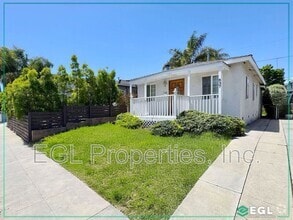 Building Photo - 837 Rose Ave