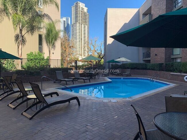 Foto del edificio - 750 State St