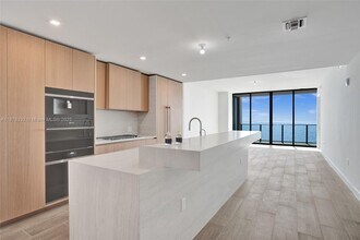 Building Photo - 900 N Ocean Blvd