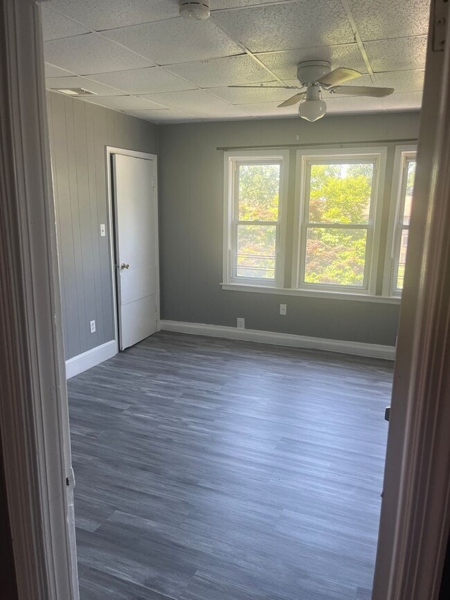 Building Photo - 3011 Garrison Blvd