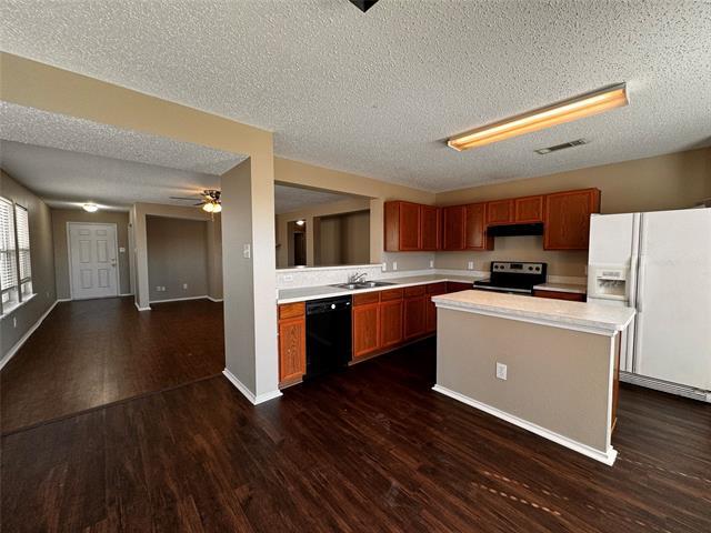 Building Photo - 7117 Bountiful Grove Dr