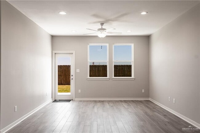 Foto del edificio - 14224 Chalk Ridge Dr